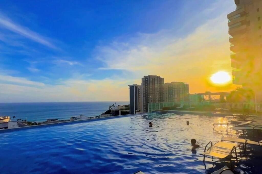 Vista Mar Nascente, Dois Quartos, Novo, No Melhor Do Rio Vermelho, Condominio Club, 1103 Сальвадор Экстерьер фото